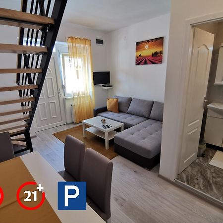 Ris Central Apartments Novi Sad Exterior photo
