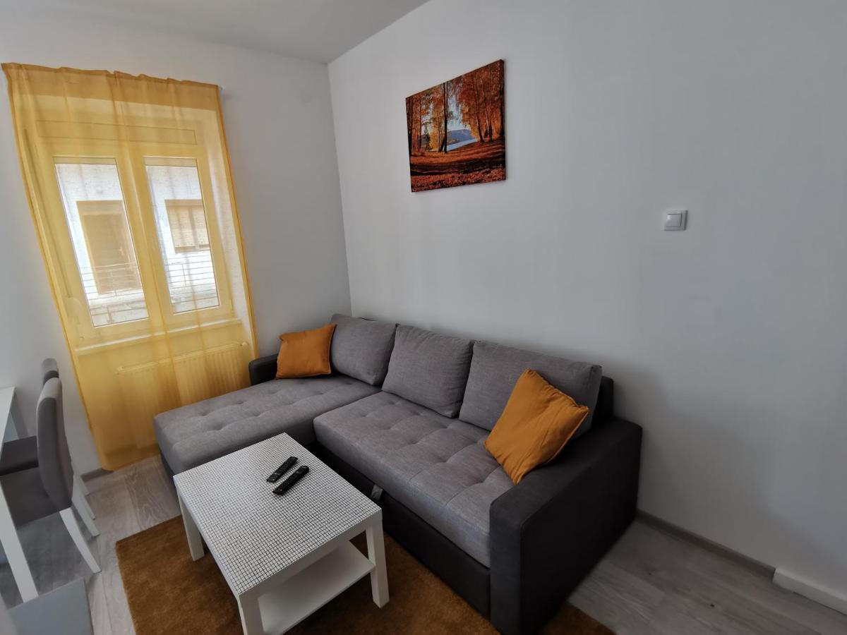 Ris Central Apartments Novi Sad Exterior photo